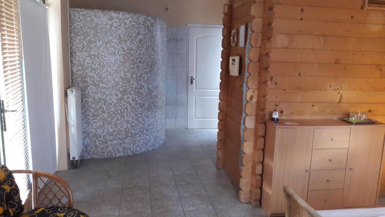 Veszprém Szalay Villa מראה חיצוני תמונה