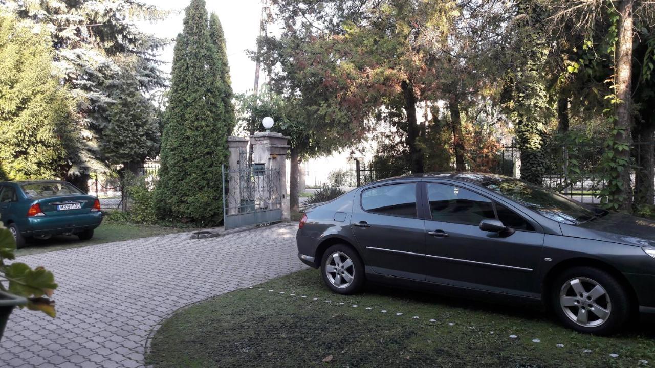 Veszprém Szalay Villa מראה חיצוני תמונה
