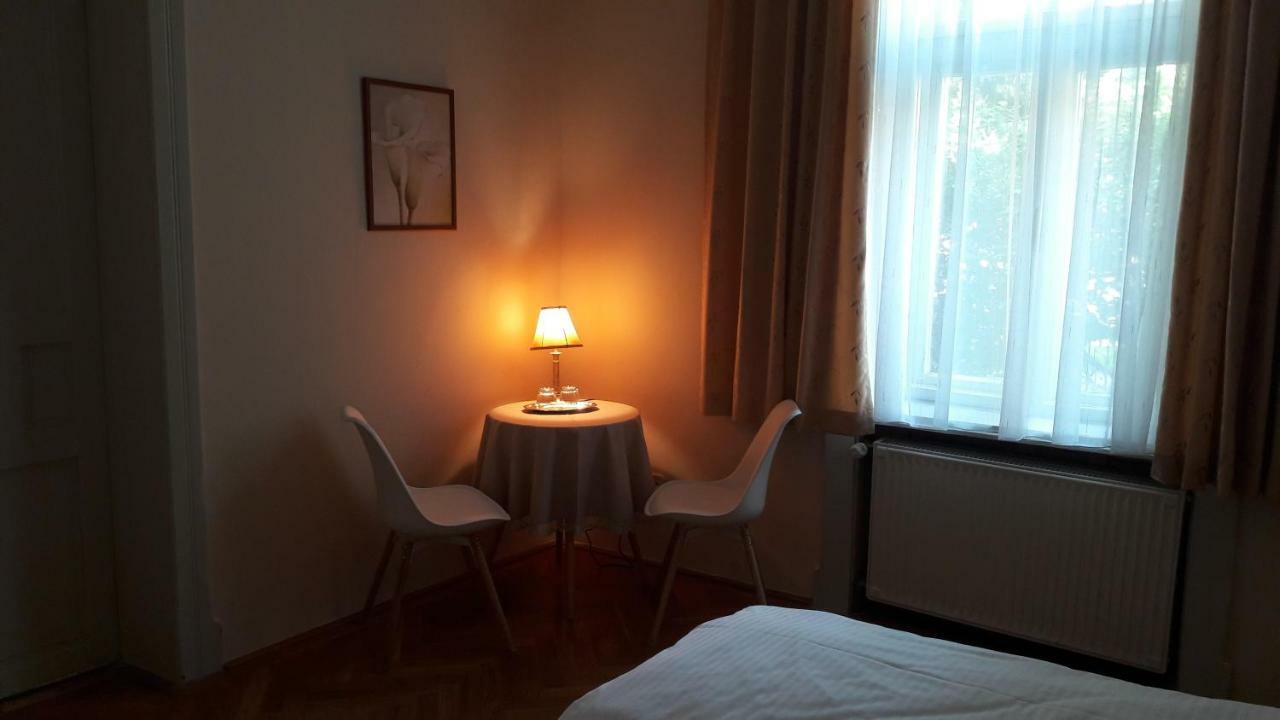 Veszprém Szalay Villa מראה חיצוני תמונה