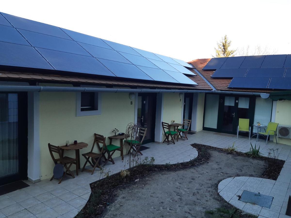 Veszprém Szalay Villa מראה חיצוני תמונה