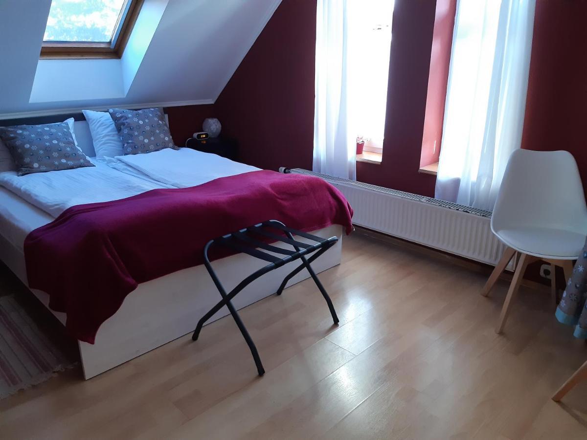 Veszprém Szalay Villa מראה חיצוני תמונה